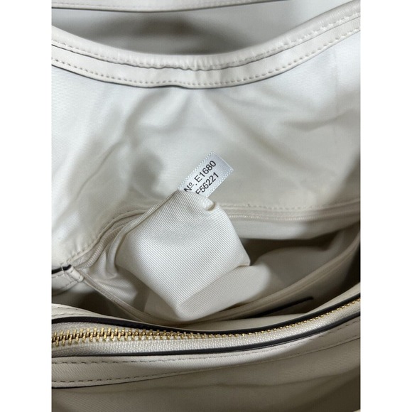 Coach Carlyle Shoulder Bag Signature Jacquard Leather Chalk White Purse 56221 - Picture 14 of 14